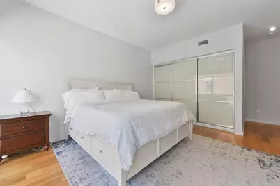 531-533 E 2nd St #201, Boston, MA 02127 - Photo 11