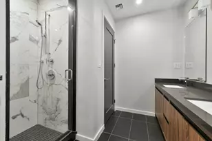 531-533 E 2nd St, Boston, MA 02127 - Photo 13
