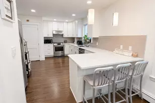 8 Rose St, Somerville, MA 02143 - Photo 1