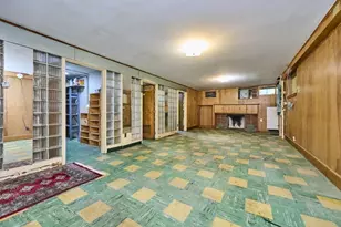 119 Rawson Rd, Brookline, MA 02445 - Photo 15
