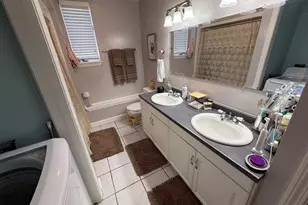 131 Laurel St, Malden, MA 02148 - Photo 21