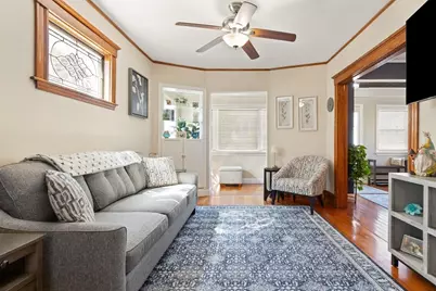 31 Freeman Ave, Everett, MA 02149 - Photo 11