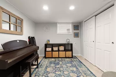 31 Freeman Ave, Everett, MA 02149 - Photo 31