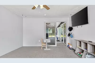 31 Shaker Rd, Westfield, MA 01085 - Photo 7