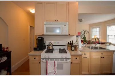 15 Kenwood St #1, Brookline, MA 02446 - Photo 7