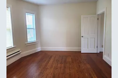 27 Buttonwood St #1, Boston, MA 02125 - Photo 5