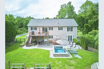 21 Holly Circle, Easthampton, MA 01027 - Photo 3