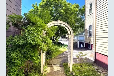 31 Forrester St #1, Salem, MA 01970 - Photo 15