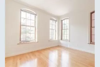 421 Hanover Street #23, Boston, MA 02113 - Photo 3