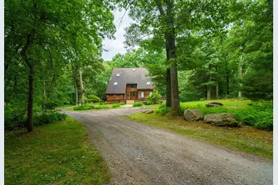 285 Jacob St, Seekonk, MA 02771 - Photo 3