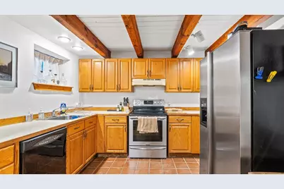 285 Jacob St, Seekonk, MA 02771 - Photo 27
