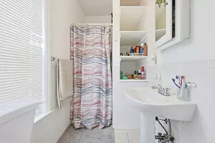 18 Washburn Ave, Brockton, MA 02301 - Photo 9