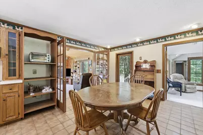 31 Shirley St, Wilbraham, MA 01095 - Photo 11