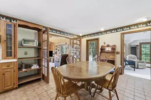 31 Shirley St, Wilbraham, MA 01095 - Photo 11