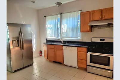 18 Nonantum Place #1, Newton, MA 02458 - Photo 5