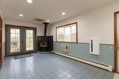 68 Lyon Rd, West Brookfield, MA 01585 - Photo 33