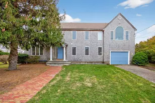 15 Hedge Ln, Falmouth, MA 02540 - Photo 1