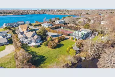 9 Hedge Lane, Falmouth, MA 02540 - Photo 23