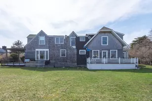 9 Hedge Ln, Falmouth, MA 02540 - Photo 5