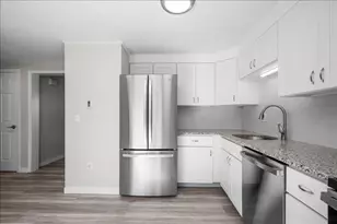 270 Sunderland Rd, Worcester, MA 01604 - Photo 3