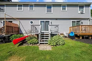 270 Sunderland Rd, Worcester, MA 01604 - Photo 25
