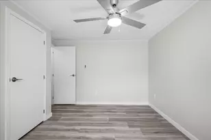 270 Sunderland Rd, Worcester, MA 01604 - Photo 15