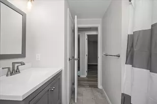 270 Sunderland Rd, Worcester, MA 01604 - Photo 17
