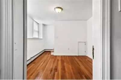 775 E 5th St #1, Boston, MA 02127 - Photo 33