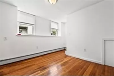 775 E 5th St #1, Boston, MA 02127 - Photo 29