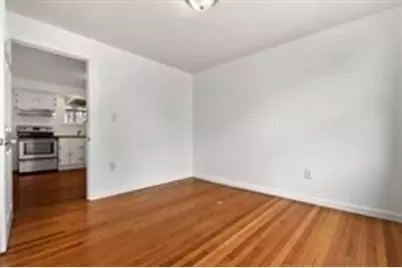 775 E 5th St #1, Boston, MA 02127 - Photo 5