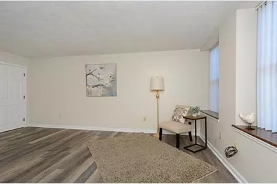 325 Plantation St #213, Worcester, MA 01604 - Photo 15