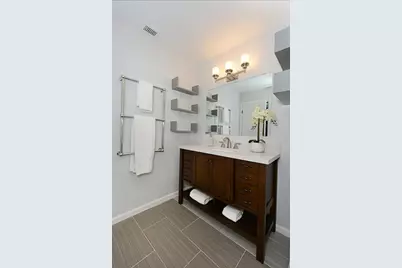 325 Plantation St #213, Worcester, MA 01604 - Photo 9