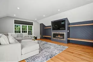 88 Northbridge St, Mendon, MA 01756 - Photo 19