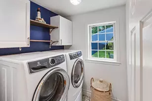 88 Northbridge St, Mendon, MA 01756 - Photo 33