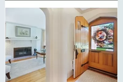 70 Dover St, Longmeadow, MA 01106 - Photo 17