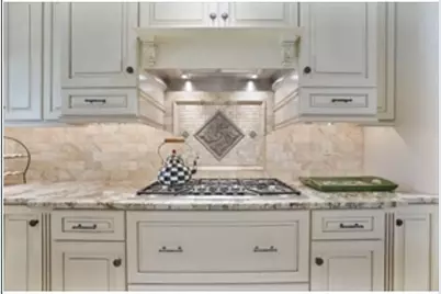 70 Dover St, Longmeadow, MA 01106 - Photo 5