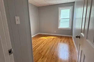 84 Boutwell St, Fall River, MA 02723 - Photo 7