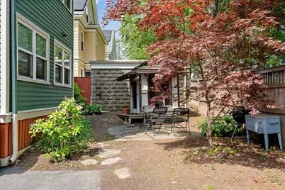 25 Banks St #2, Somerville, MA 02144 - Photo 25