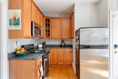 25 Banks St #2, Somerville, MA 02144 - Photo 11