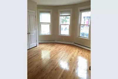 869 E 4th St #1, Boston, MA 02127 - Photo 5