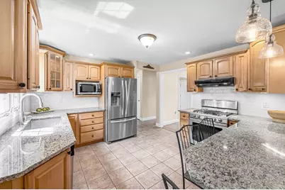 89 Kane Brothers Cir, Westfield, MA 01085 - Photo 11