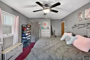 157 Maplewood Ave, Gloucester, MA 01930 - Photo 17