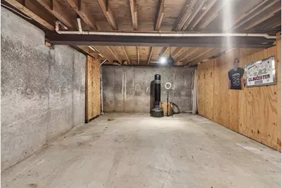 157 Maplewood Ave, Gloucester, MA 01930 - Photo 23