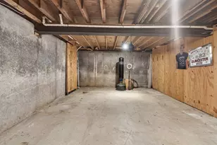157 Maplewood Ave, Gloucester, MA 01930 - Photo 23