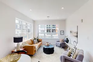 75 Willow Ct, Boston, MA 02125 - Photo 3