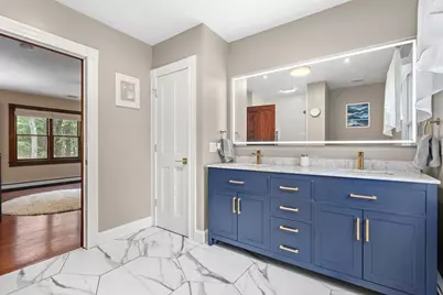 159 Pond St, Weymouth, MA 02190 - Photo 17