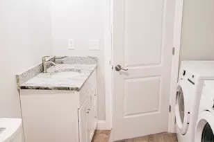 361 Shrewsbury St, Worcester, MA 01604 - Photo 17