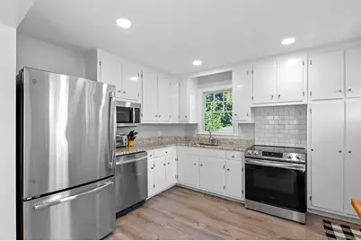 15 Meadow Ln #0, Marblehead, MA 01945 - Photo 11