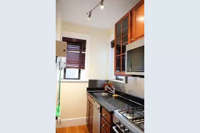 75 Burbank #401, Boston, MA 02115 - Photo 11