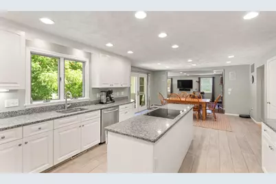 8 Riding Club Rd, Danvers, MA 01923 - Photo 15